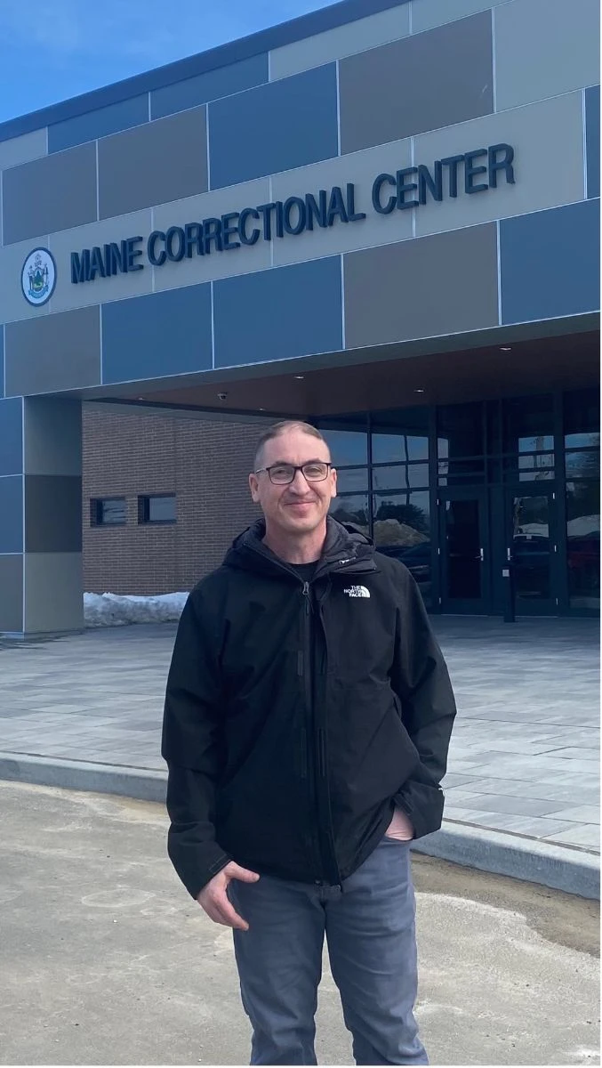 Freedom Reads Program Coordinator Steven Parkhurst leaving Maine Correction Center after opening Freedom Libraries there. Freedom Reads Program Coordinator Steven Parkhurst leaving Maine Correction Center after opening Freedom Libraries there.